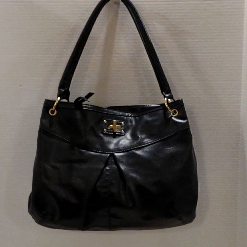 Vintage Relic Black Leather Purse